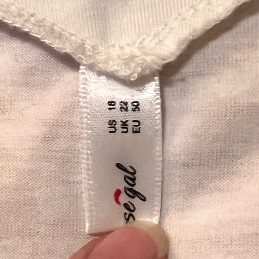 Rosegal White v-neck blouse with waist tie - Picture 7 of 10